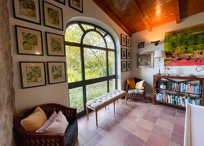 Σπίτι διακοπών Stone House With Views Of Langhe Valley